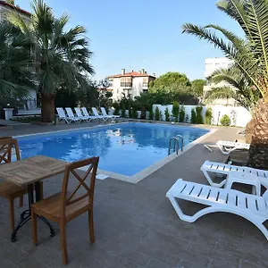 Uzunhan Otel Ayvalı