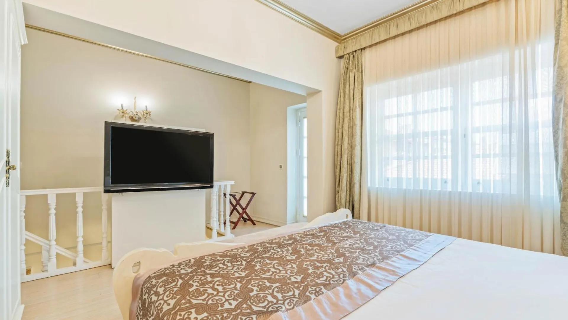 Elegance East Hotel Анталья