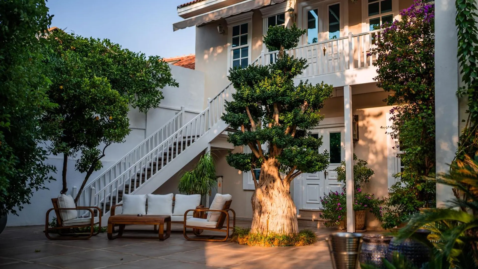 Elegance East Hotel Antalya 4*,